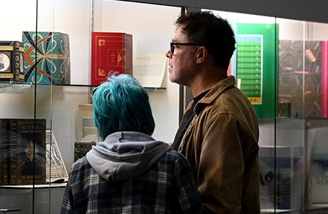 Foto: Die California International Antiquarian Book Fair in San Francisco, CA